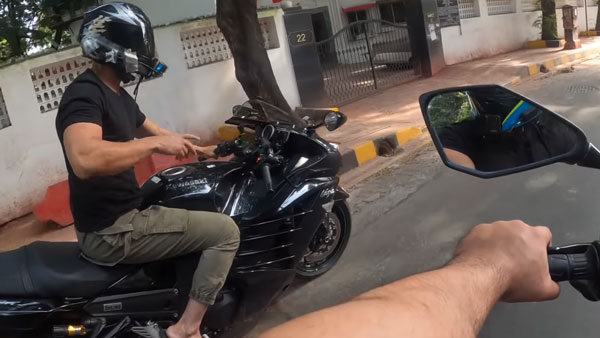 जाॅन अब्राहम ने चलाई Kawasaki Ninja ZX-14R, दिखाया अपने सुपरबाइक्स का कलेक्शन, देखें वीडियो