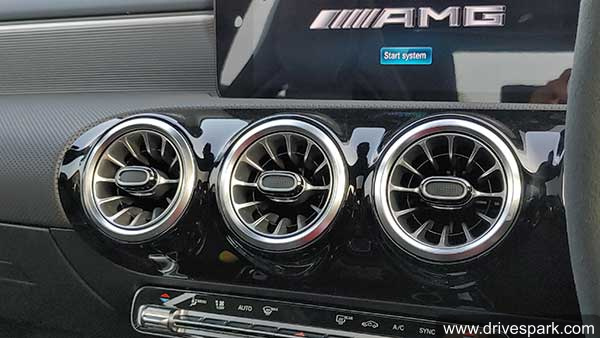 Mercedes AMG A45 S Review: सबसे शक्तिशाली हैचबैक, जानें चलाने में है कैसी और फीचर्स