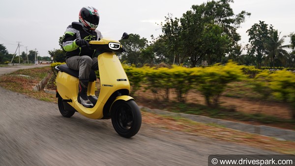 Ola S1 Pro Review: ओला की एस1 प्रो इलेक्ट्रिक स्कूटर चलाने में है कैसी? क्या सच में है बिजली जैसी तेज?
