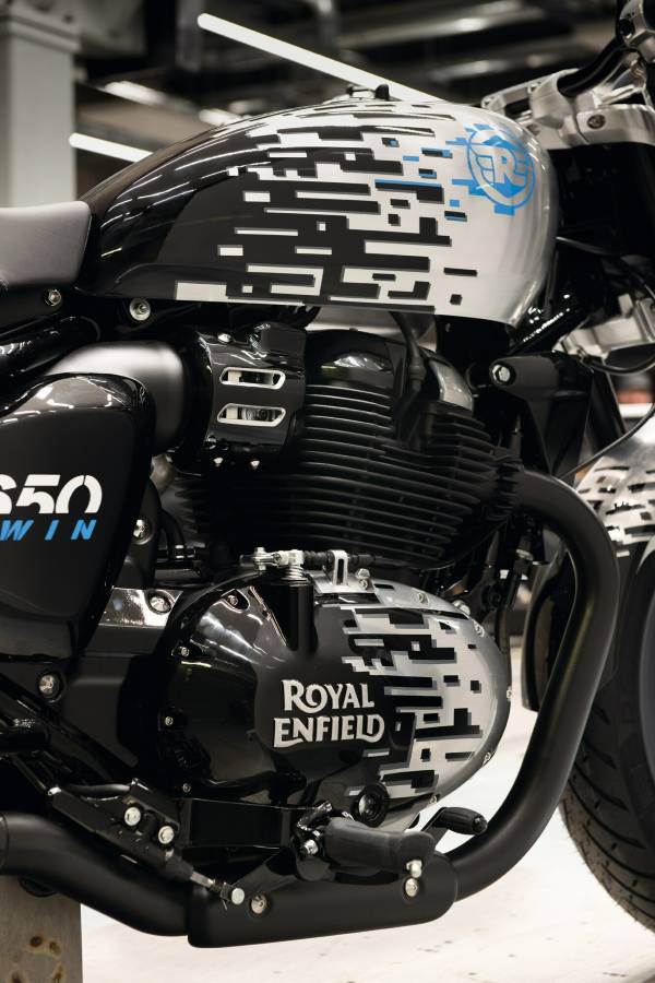 Royal Enfield ने अपनी काॅन्सेप्ट बाइक से उठाया पर्दा, 650cc इंजन के साथ जल्द होगी लाॅन्च