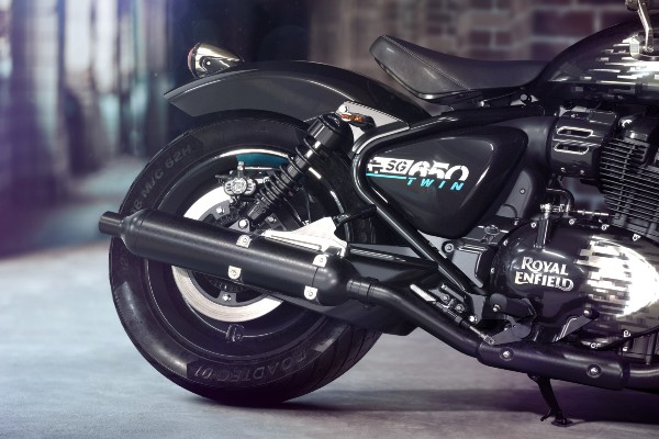 Royal Enfield ने अपनी काॅन्सेप्ट बाइक से उठाया पर्दा, 650cc इंजन के साथ जल्द होगी लाॅन्च
