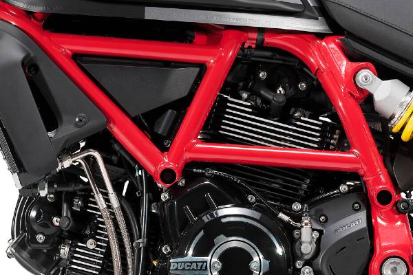 Ducati ने भारत में लाॅन्च की 11 लाख रुपये की नई बाइक, जानें क्या हैं खूबियां