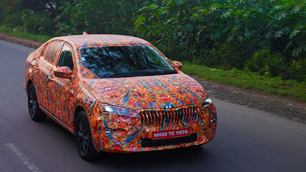 Skoda Slavia के इंटीरियर की पहली तस्वीर आई सामने, देखें क्या मिलेंगे फीचर्स