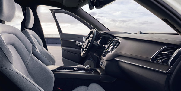नई Volvo XC90 पेट्रोल-हाइब्रिड भारत में 89.90 लाख रुपये में हुई लॉन्च, डीजल कारों की बिक्री बंद