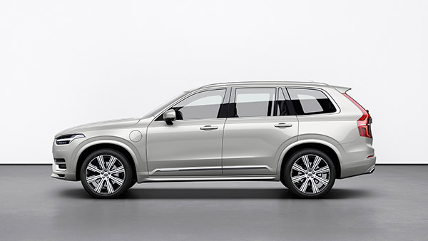 नई Volvo XC90 पेट्रोल-हाइब्रिड भारत में 89.90 लाख रुपये में हुई लॉन्च, डीजल कारों की बिक्री बंद