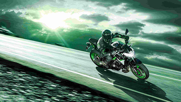 Kawasaki Z900 नए रंग में हुई लाॅन्च, नए साल से हो जाएगी महंगी