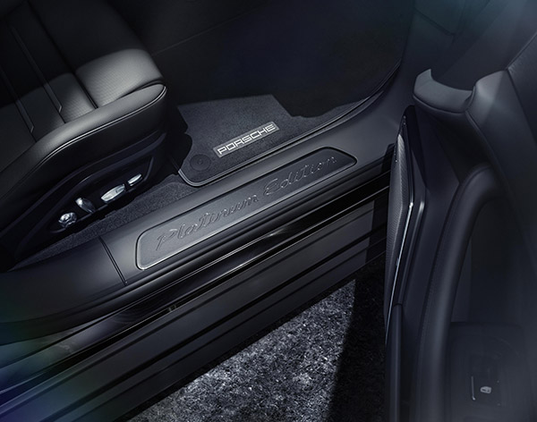 Porsche Panamera Platinum Edition अब भारतीय बाजार में उपलब्ध, जानें क्या है खास और कीमत