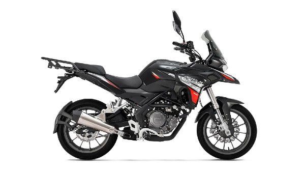 नई Benelli TRK 251 का टीजर हुआ जारी, जल्द होने वाली है भारत में लॉन्च
