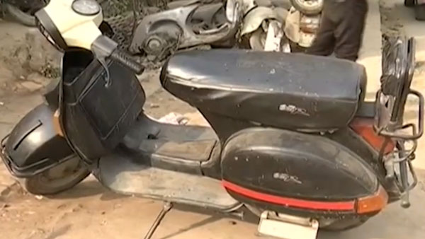 बेशुमार दौलत के बाद भी पीयूष जैन चलाता था खटारा स्कूटर, छापेमारी में मिले कई पुराने वाहन