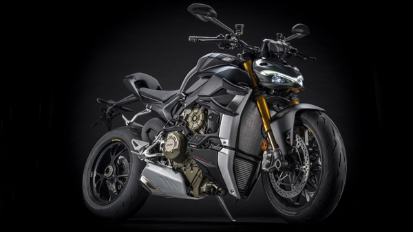 एक्टर Sooraj Pancholi ने खरीदी नई Ducati Streetfighter V4 S, खुद को दिया क्रिसमस का तोहफा