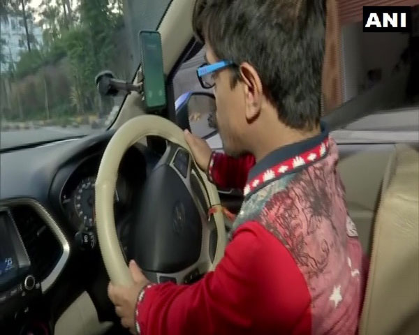 हैदराबाद के शिवपाल भारत के पहले बौने व्यक्ति जिनका बना Driving License, जानें