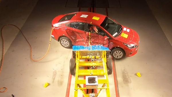 भारत में बनी Hyundai Verna सेडान क्रैश टेस्ट में हुई फेल, नहीं मिले एक भी सेफ्टी स्टार
