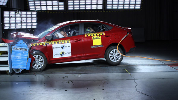 भारत में बनी Hyundai Verna सेडान क्रैश टेस्ट में हुई फेल, नहीं मिले एक भी सेफ्टी स्टार