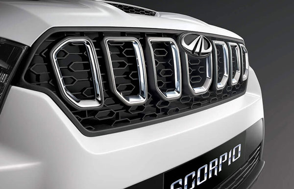 2022 Mahindra Scorpio में मिलेगा पैनारोमिक सनरूफ, टेस्टिंग के दौरान आई नजर