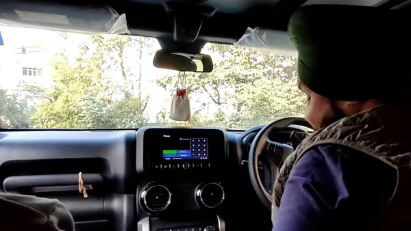 ये है देश की पहली Mahindra Thar, जिसमें लगाई गई है CNG किट, जानें कैसी है परफॉर्मेंस