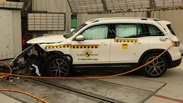 Mercedes Benz EQB SUV ने हासिल की 5-स्टार सेफ्टी रेटिंग, EQS से रही थोड़ा पीछे