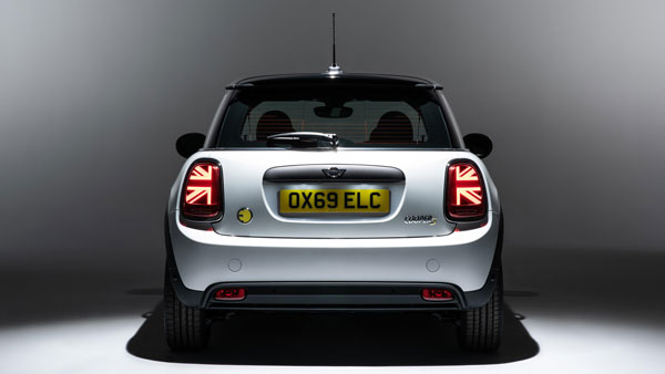 नई MINI Cooper SE इलेक्ट्रिक कार को मार्च 2022 में किया जाएगा लॉन्च, कंपनी ने की पुष्टि