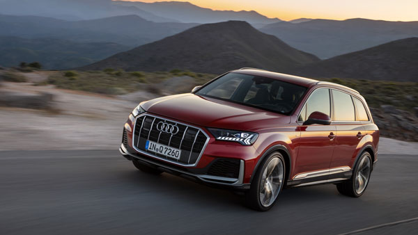 नई Audi Q7 Facelift के वेरिएंट्स और स्पेसिफिकेशन का खुलासा, जल्द होने वाली है लॉन्च
