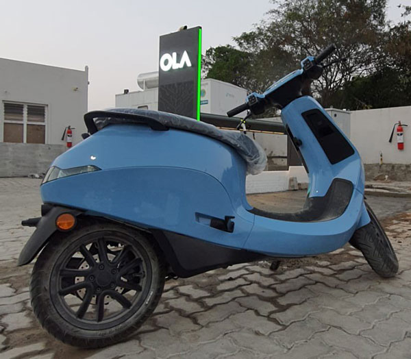 ओला ने शुरू किया हाइपरचार्ज स्टेशन लगाने का काम, 2022 तक लगाए जाएंगे 4,000 स्टेशन
