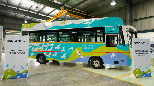 यह बस चलेगी Hydrogen Fuel Cell और पानी से, अपनी तरह की भारत की पहली बस
