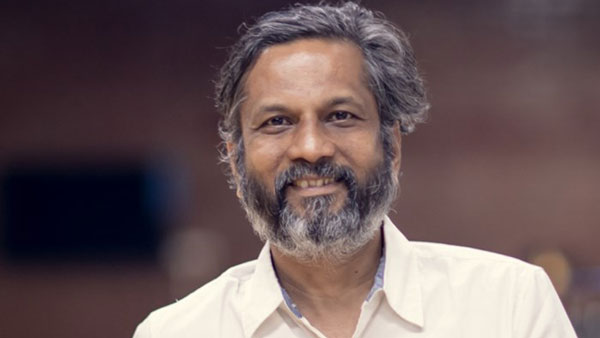 Zoho के सीईओ Sridhar Vembu ने चलाई Mahindra Treo ई-रिक्शा, Anand Mahindra को दिए सुझाव
