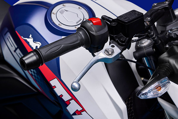 TVS Apache RTR 165 RP एडिशन बाइक हुई लाॅन्च, बेची जाएगी केवल 200 यूनिट, जानें क्या है कीमत