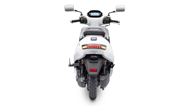 Drishyam फिल्म के निर्देशक ने खरीदी MG ZS EV और TVS iQube इलेक्ट्रिक स्कूटर, देखें