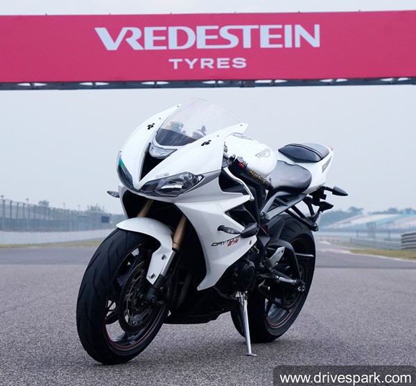 Vredestein टायर्स Review: Ultrac, Ultrac Vorti, Centauro ST व Centauro NS- जानें कितने बेहतर?