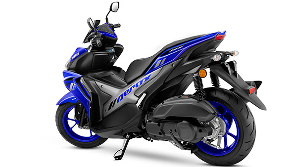 Yamaha Aerox 155 मैक्सी स्कूटर अब नए मैटेलिक ब्लैक रंग में हुई उपलब्ध