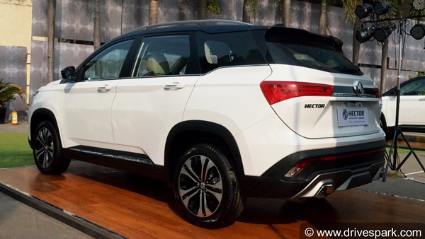 MG Hector SUV का पेट्रोल-DCT वेरिएंट हुआ बंद, अब सिर्फ पेट्रोल-CVT विकल्प में होगी उपलब्ध