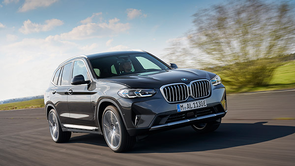 नई BMW X3 SUV भारत में हुई लाॅन्च, कीमत 9.90 लाख रुपये से शुरू