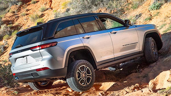 Jeep की तीन नई SUVs इस साल भारत में होगीं लॉन्च, Compass Trailhawk होगी पहली कार