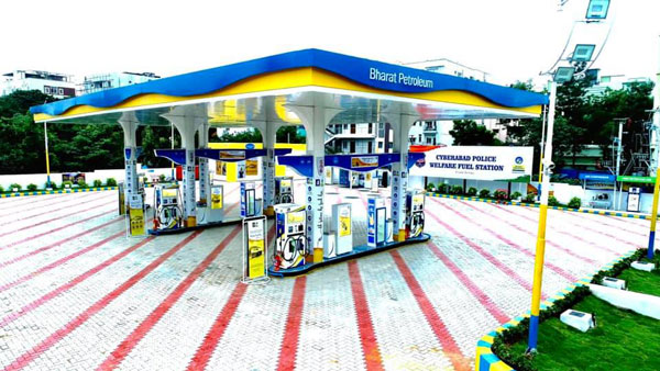 Bharat Petroleum अक्टूबर तक लगाएगी 1,000 EV चार्जिंग स्टेशन, जानें क्या है कंपनी की योजना
