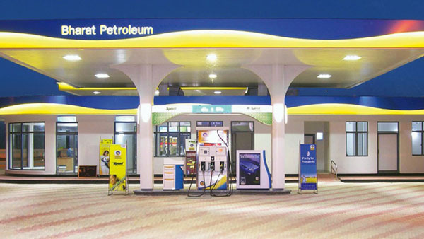 Bharat Petroleum अक्टूबर तक लगाएगी 1,000 EV चार्जिंग स्टेशन, जानें क्या है कंपनी की योजना