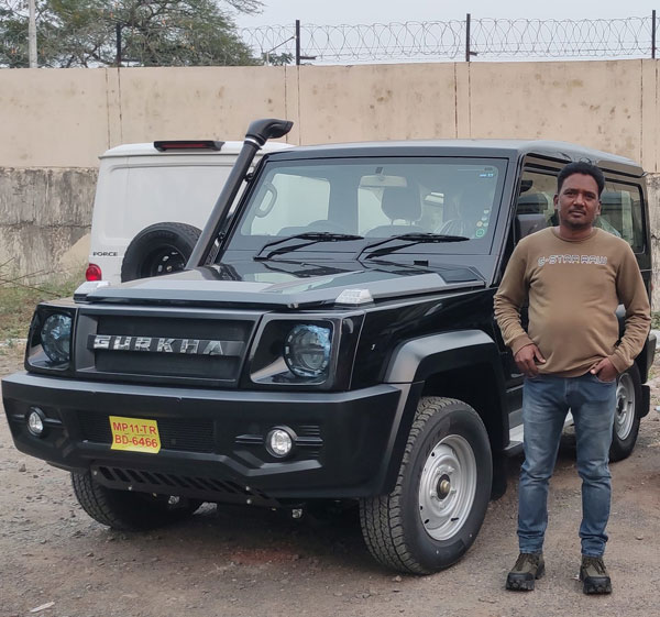 Force Gurkha SUV का नया ब्लैक शेड आया सामने, देखने में लग रही है शानदार