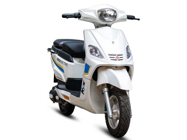 Hero Electric ने साइन की बड़ी डील, इस कंपनी को डिलीवर करेगी 10,000 इलेक्ट्रिक स्कूटर