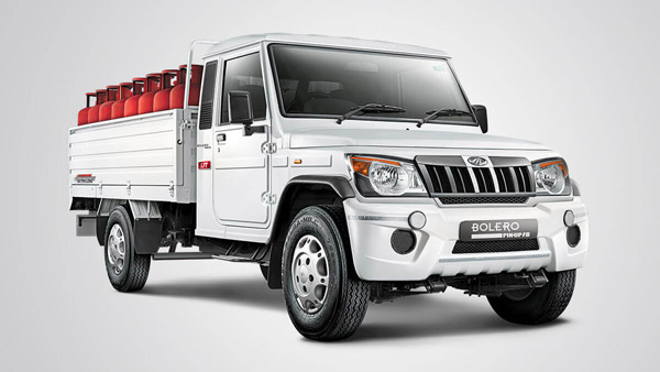 Mahindra के सेल्समैन ने की किसान की बेइज्जती, Bolero खरीदने शोरूम पहुंचा था किसान