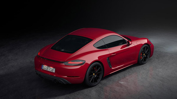 Porsche ने भारत में लाॅन्च की दो शानदार कारें, कीमत 1 करोड़ रुपये से भी ज्यादा