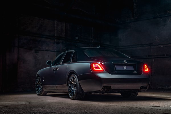 Rolls Royce Ghost Black Badge भारत में की जाएगी लॉन्च, जानें क्या है खास इस लग्जरी सेडान में