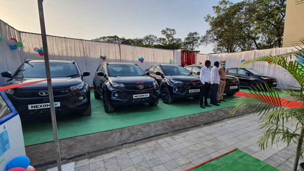 महाराष्ट्र के स्मार्ट सिटी फ्लीट में शामिल हुई Tata Nexon EV, जानें क्या है रेंज और फीचर्स