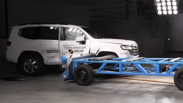 2022 Toyota Land Cruiser ने क्रैश टेस्ट में हासिल किए 5-स्टार, ANCAP ने जारी किया वीडियो