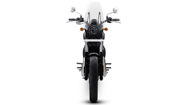 Yezdi Roadster या Royal Enfield Classic 350: जानें कीमत, फीचर्स और परफार्मेंस में क्या है अंतर, पढ़ें तुलना