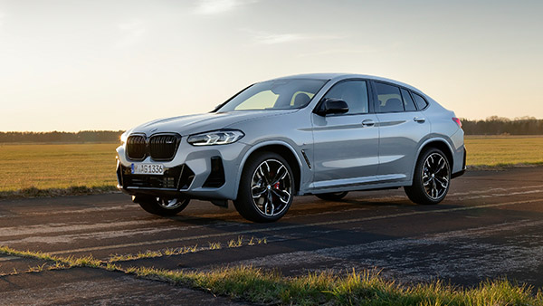 नई BMW X4 Black Edition की प्री-लॉन्च बुकिंग हुई शुरू, जानें कितने बुक कर सकते हैं यह कार