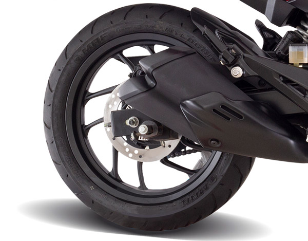 Bajaj की ये दमदार बाइक हो गई महंगी, खरीदने के लिए अब चुकाने होंगे इतने रुपये