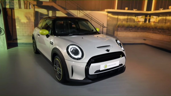 MINI Cooper SE इलेक्ट्रिक भारत में 47.20 लाख रुपये में हुई लॉन्च, जानें रेंज, चार्जिंग टाइम