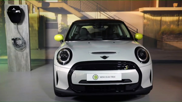MINI Cooper SE इलेक्ट्रिक भारत में 47.20 लाख रुपये में हुई लॉन्च, जानें रेंज, चार्जिंग टाइम