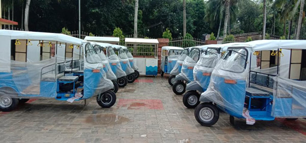 अमेरिका छोड़ स्वदेश आए टेस्ला के कर्मचारी, स्टार्टअप खोल भारत को बना रहे प्रदूषण मुक्त