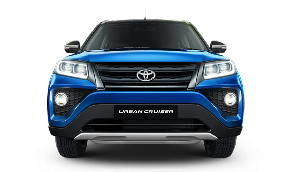 बुरी खबर! Toyota ने इन दो कारों के बढ़ा दिए दाम, 45,000 रुपये तक हो गई महंगी