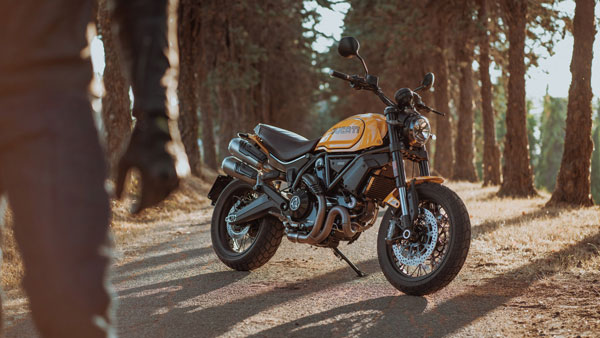 Ducati Scrambler 1100 Tribute PRO भारतीय बाजार में हुई लॉन्च, जानें क्या है कीमत और फीचर्स