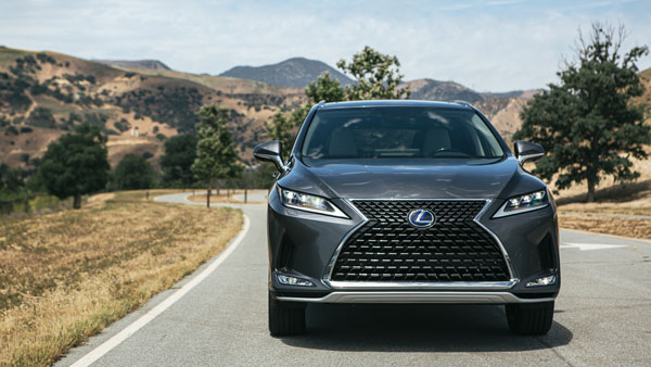 Lexus ने 5वीं वर्षगांठ पर ग्राहकों के लिए पेश किए शानदार ऑफर्स, जानें क्या मिलने वाला है